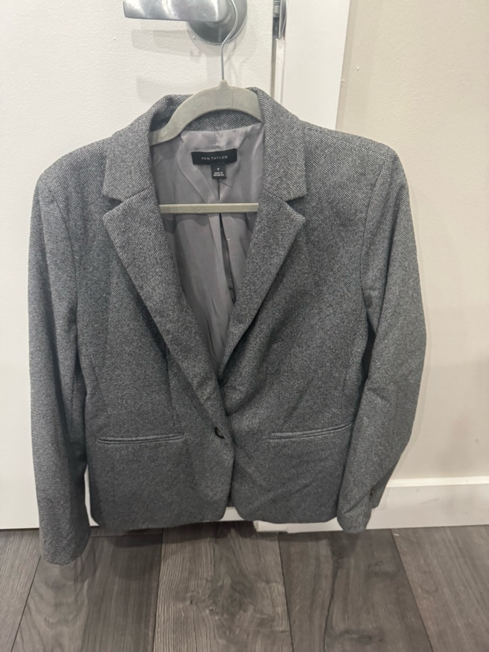 Ann Taylor Women's Gray Herringbone Blazer